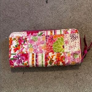 Donna Sharp Colorful Floral Patchwork Women's Wallet